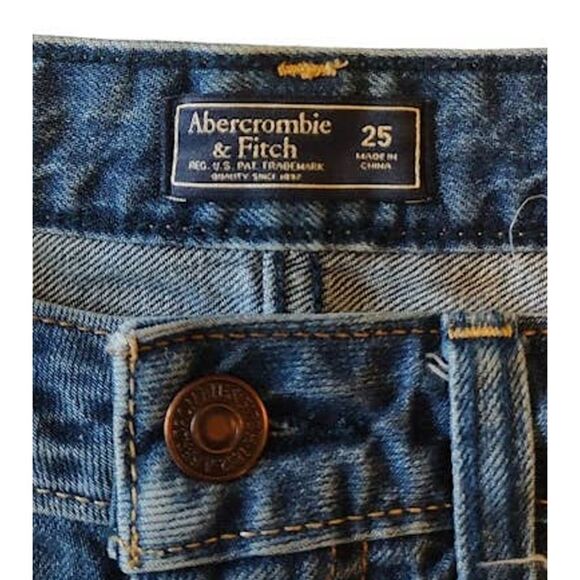 Abercrombie & Fitch Jean Denim Raw Hem Mini Skirt Size 25 - Picture 3 of 4